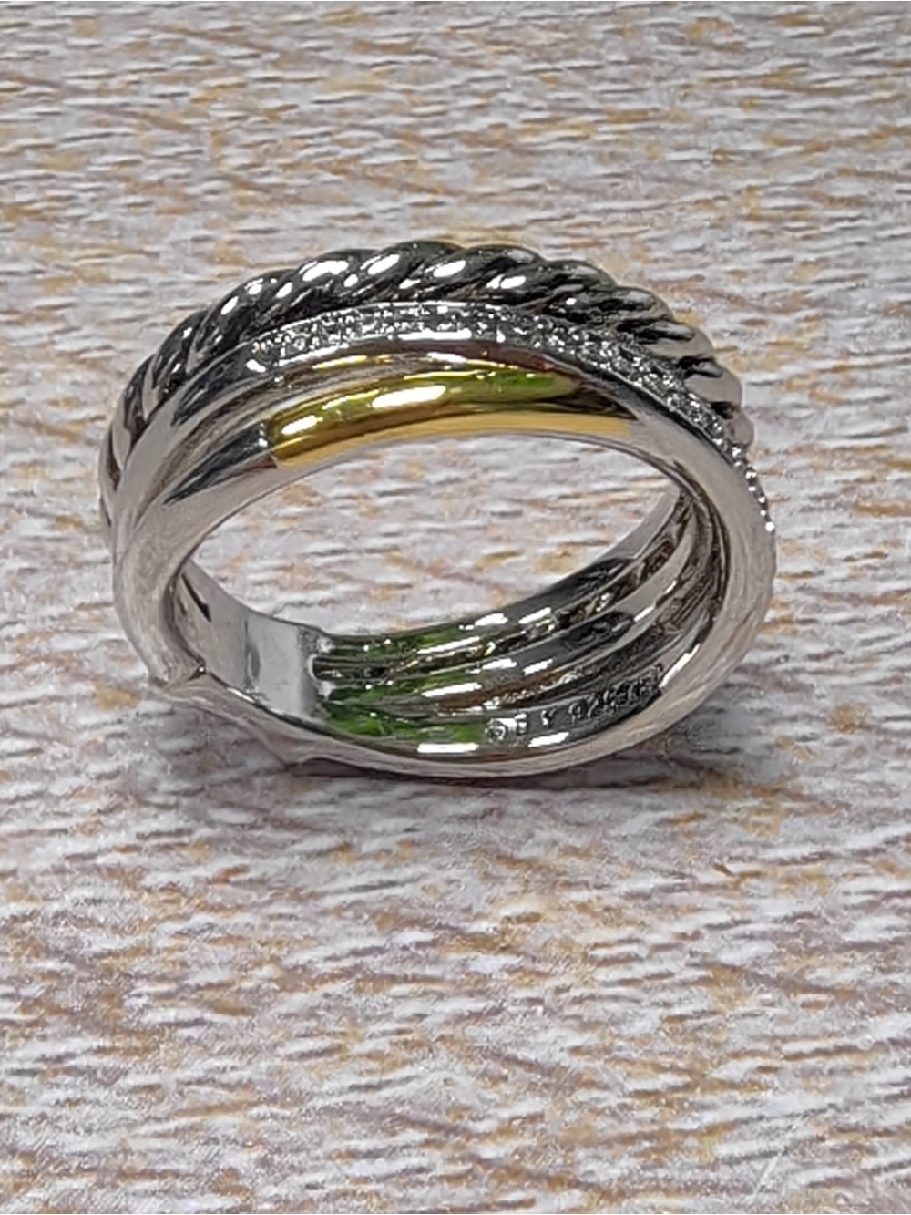 CROSSOVER THREE ROW RING - Picture 2 of 4
